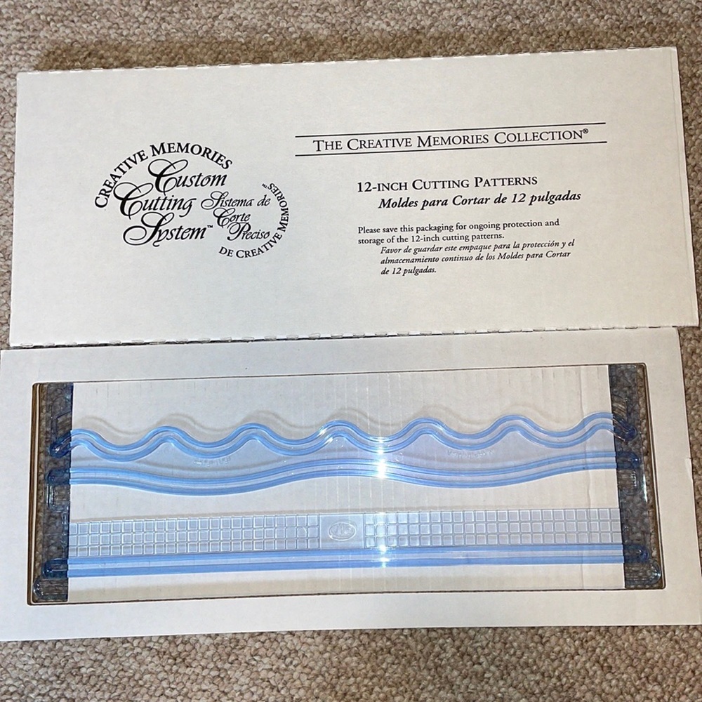 Creative Memories Custom Cutting System 12-inch Cutting Patterns
